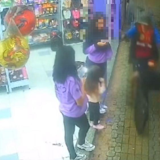 Câmera de segurança registrou o momento da ação