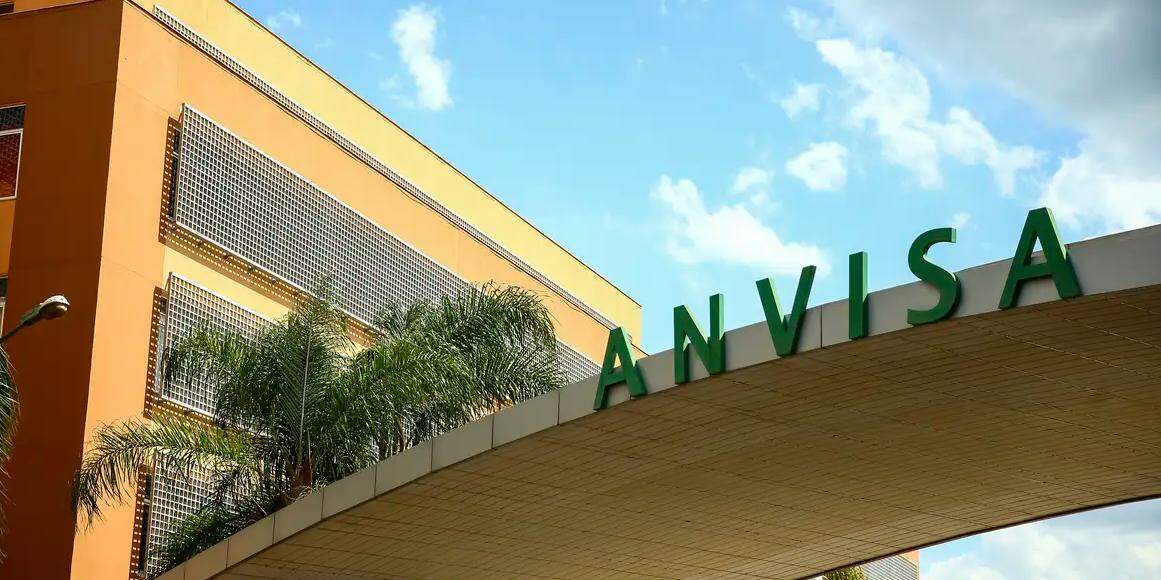 Anvisa faz alerta sobre golpe com falsa cobrança de débito sanitário