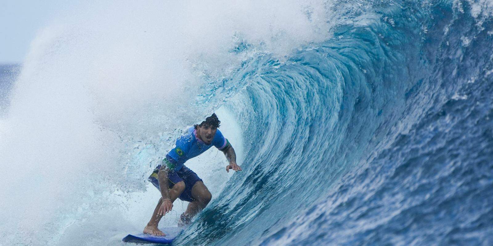 O surfista brasileiro Gabriel Medina durante bateria