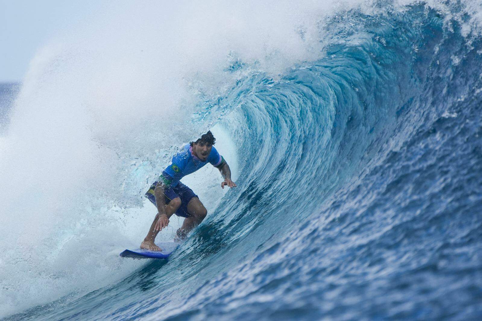 O surfista brasileiro Gabriel Medina durante bateria