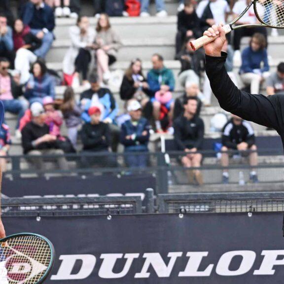 Grego admitiu que não vinha se comportando bem com as cobranças do treinador