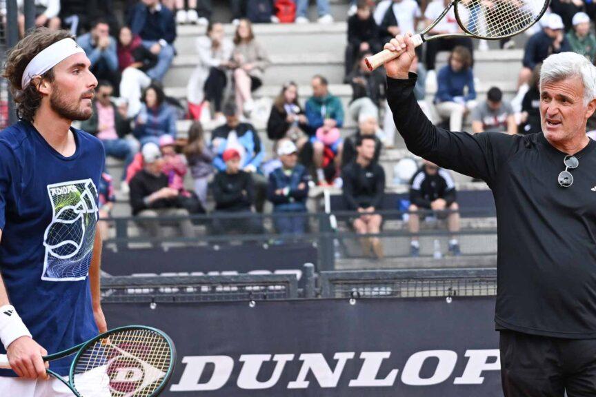 Grego admitiu que não vinha se comportando bem com as cobranças do treinador