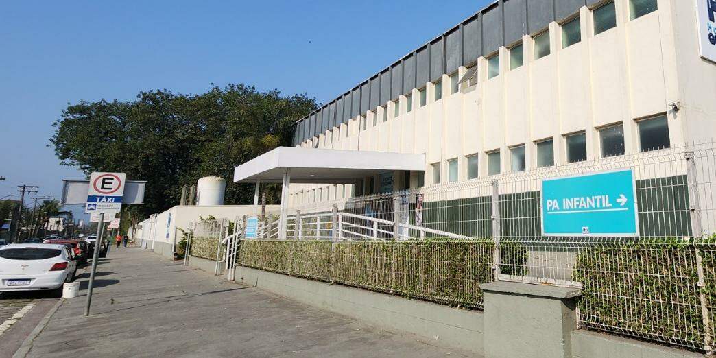 O prédio do antigo Hospital Guarujá foi comprado pela Prefeitura