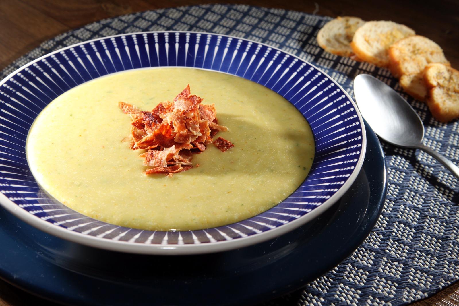 Momento Boa Mesa: aprenda a preparar creme de mandioquinha