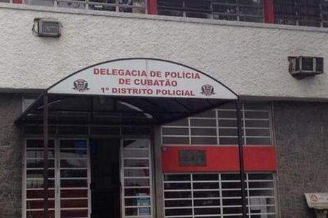 O caso foi registrado no 1º DP de Cubatão