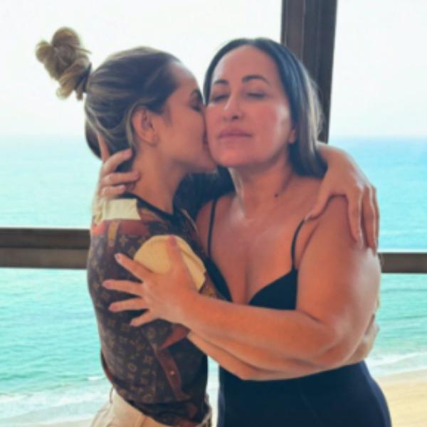 Deolane e Solange foram presas durante a operação