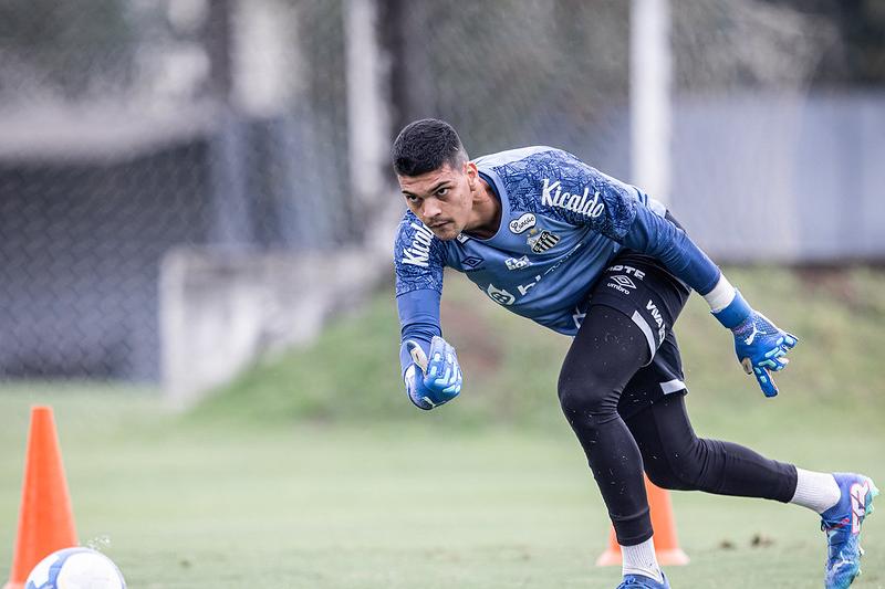 Gabriel Brazão destacou o jogo coletivo da equipe, a menos vazada da Série B do Brasileiro