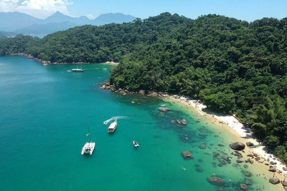 Ilha das Couves, em Ubatuba