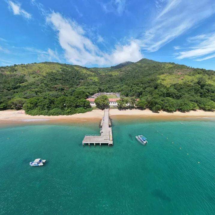 A Ilha Anchieta fica em Ubatuba e é destino turístico no litoral de São Paulo