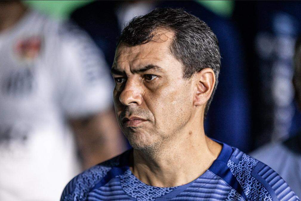 Corinthians sonda Carille após impasse com Ramón Díaz e terá técnico do sub-20 contra Palmeiras