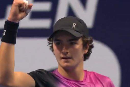 João Fonseca supera Alejandro Tabilo e avança às oitavas do ATP 500 de Munique