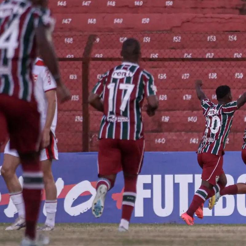 Time bateu a Linense por 2 a 0, nesta quinta-feira (9) no Estádio Gilberto Siqueira Lopes, em Lins (SP).