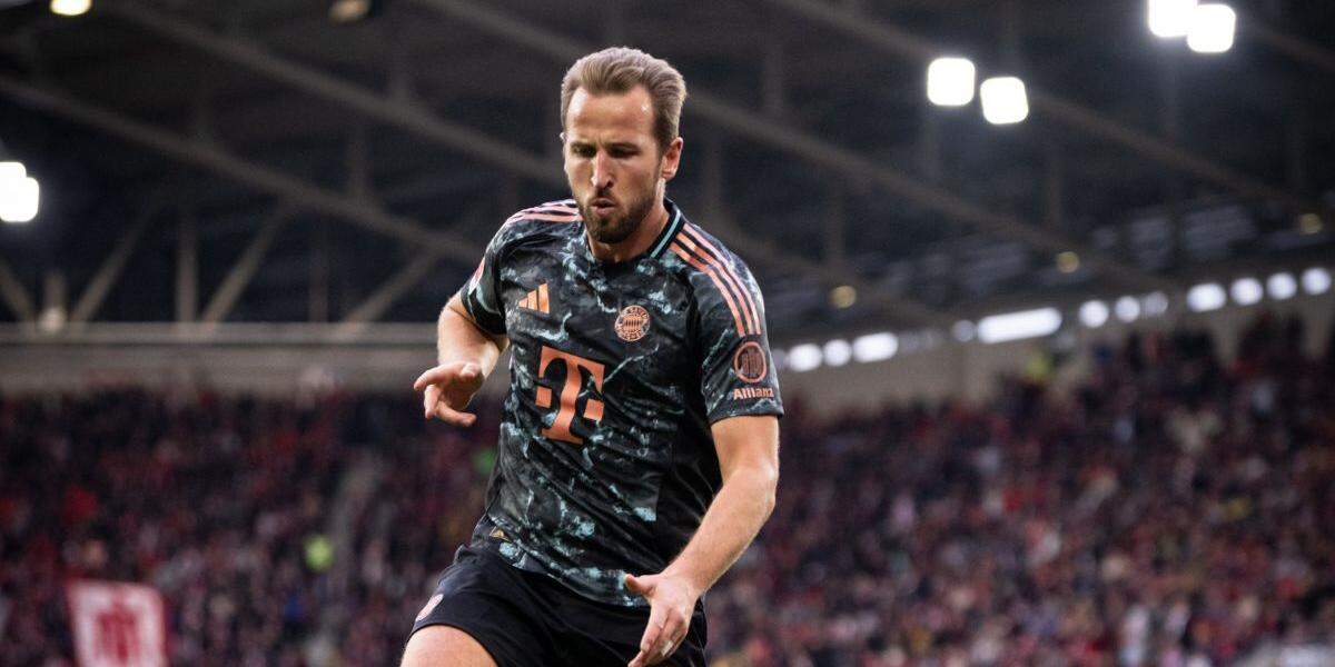 Chefão do Bayern ironiza interesse do Barcelona em Harry Kane: ‘Não tem dinheiro para isso’
