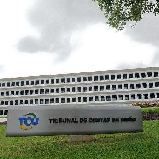 Ministros do TCU vão analisar recurso da Petrobras em processo sobre a nova política de preços