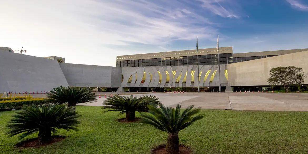 O Superior Tribunal de Justiça passou a prever a apresentação de um resumo estruturado para determinadas petições e recursos, com limite de 3 mil caracteres