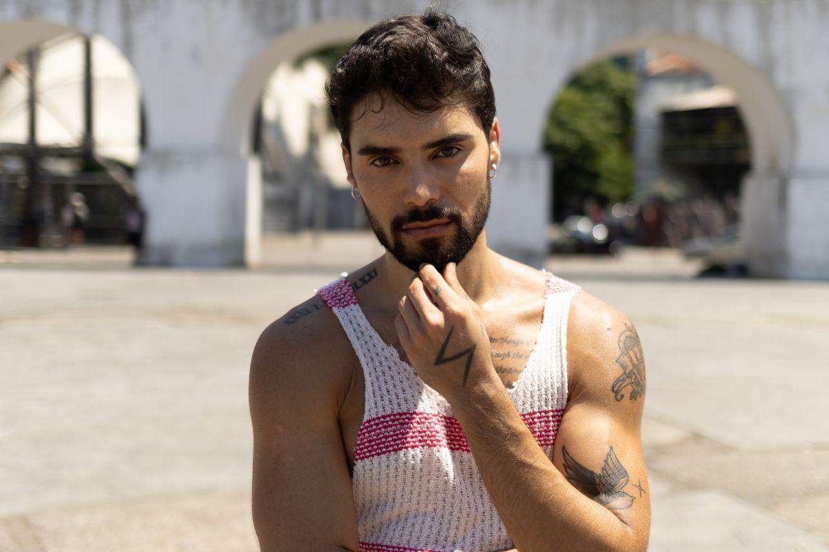 Ator vive uma fase intensa e criativa, marcada por novos projetos (Eduardo de Paulla/divulgação)