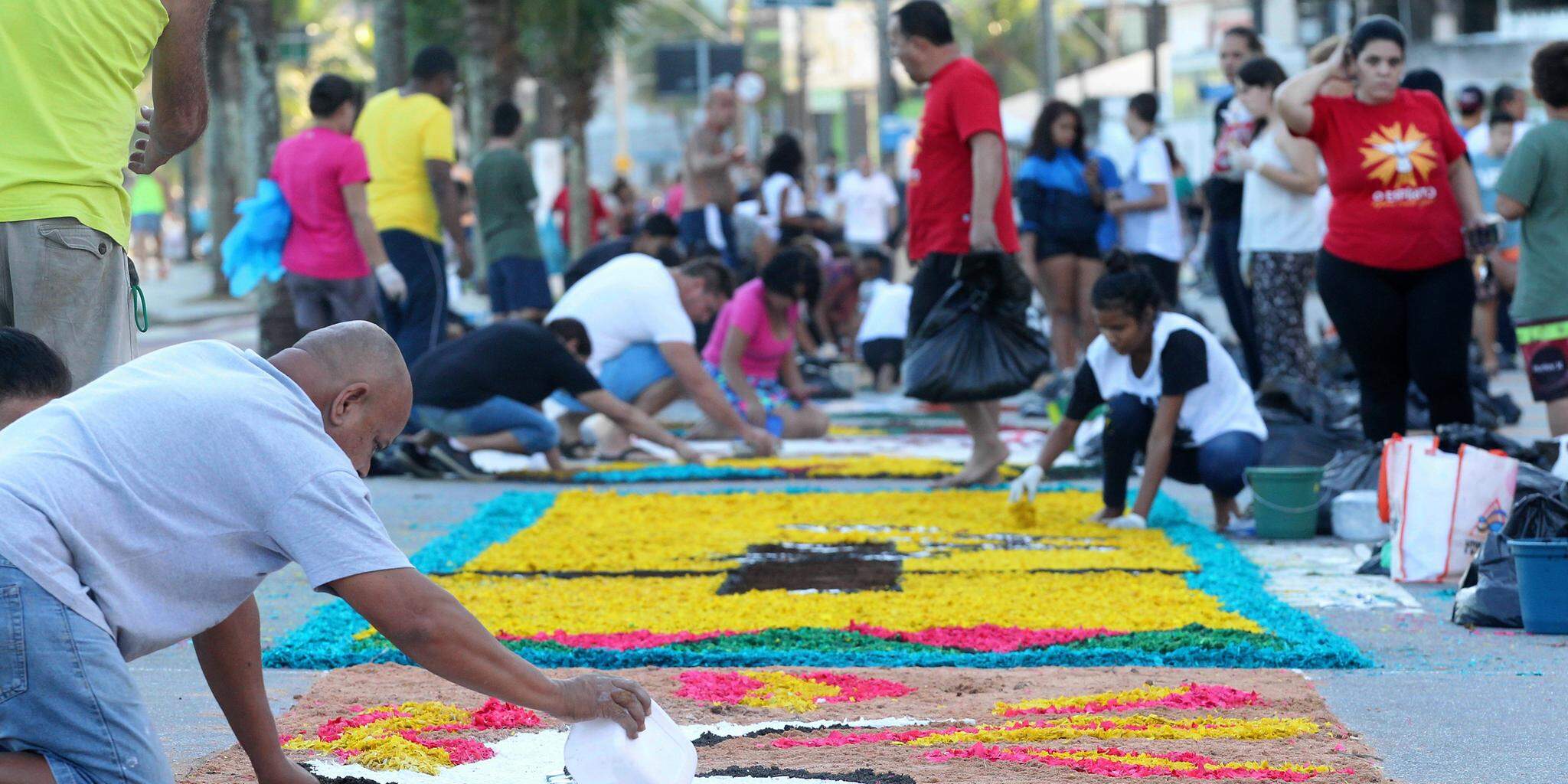 Corpus Christi é feriado ou ponto facultativo? Entenda regras
