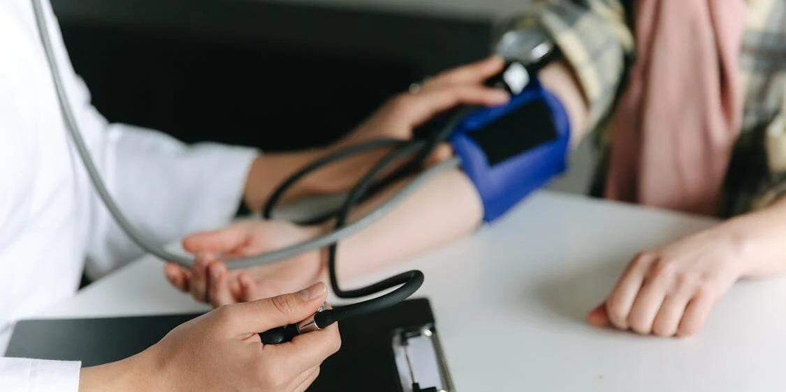 Medir a pressão é a melhor forma de diagnosticar o problema