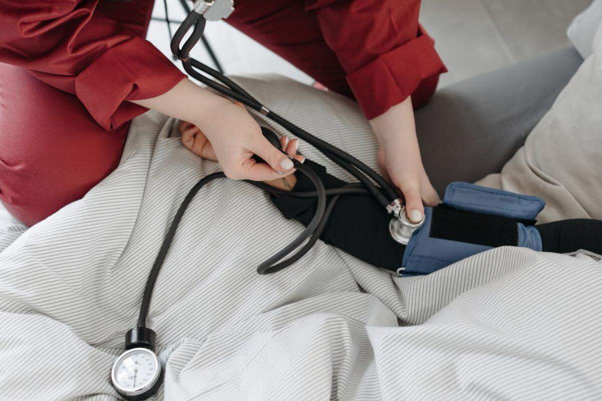 Aferir a pressão regularmente é a melhor forma de diagnosticar a doença