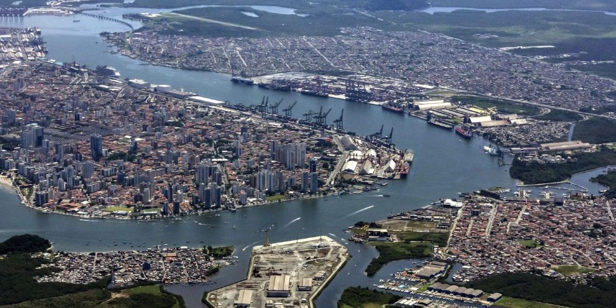 Empresas do Porto de Santos oferecem vagas de emprego