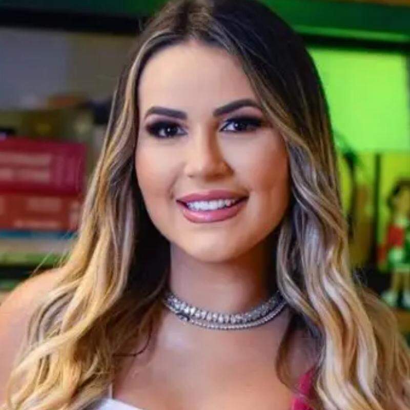 Deolane Bezerra é alvo da relatora da CPI das Bets