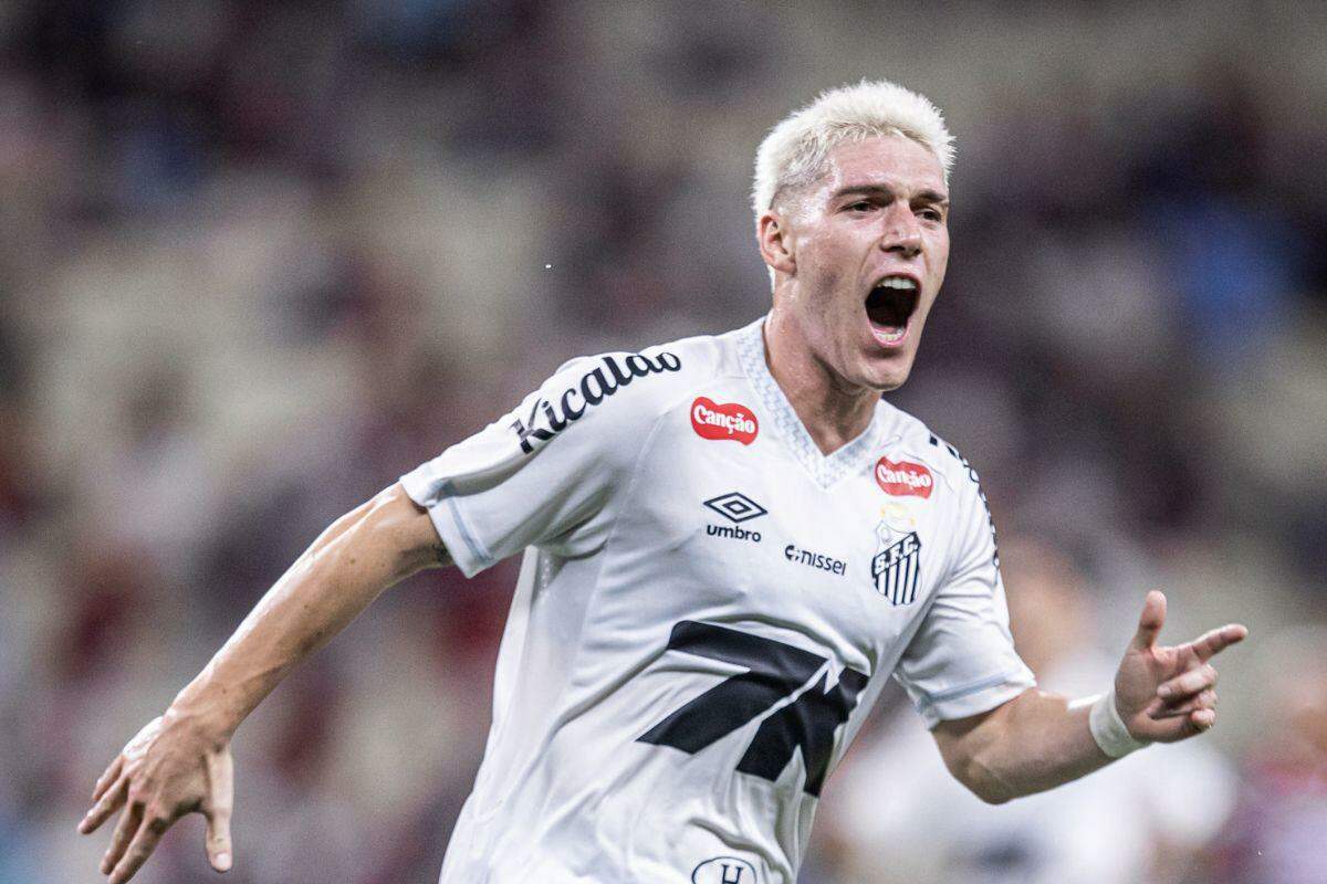 Sem sucesso no Benfica, Benjamín Rollheiser poderia ter ido para o Botafogo, mas escolheu o Santos (Raul Baretta/ SFC)