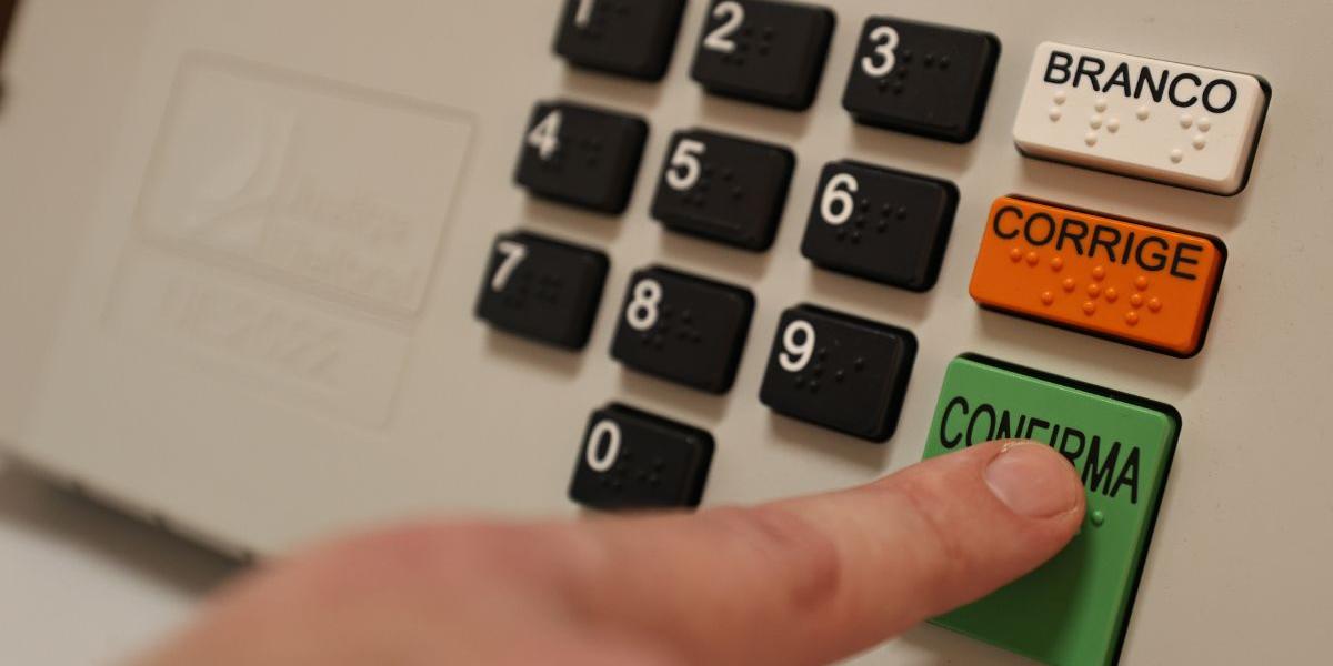 Em 2022, os cinco mais votados à Assembleia Legislativa tiveram mais de 220 mil votos