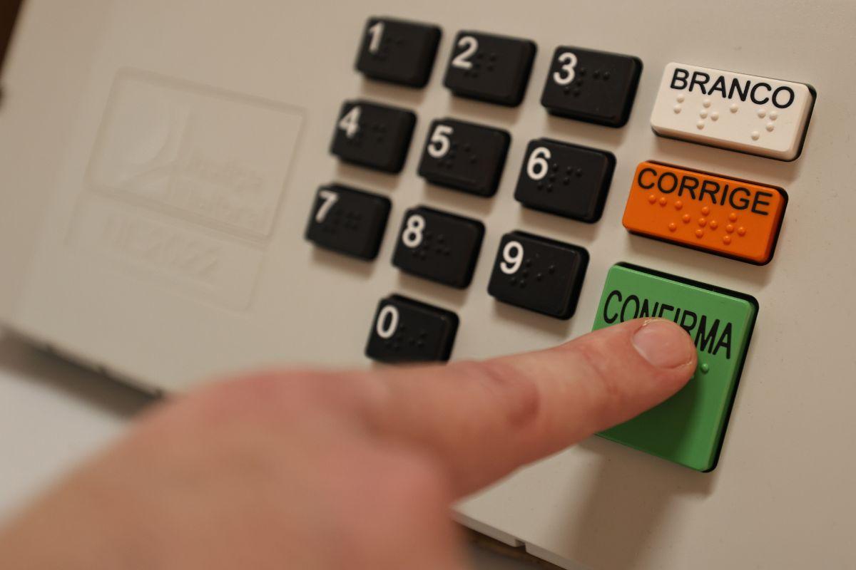 Em 2022, os cinco mais votados à Assembleia Legislativa tiveram mais de 220 mil votos