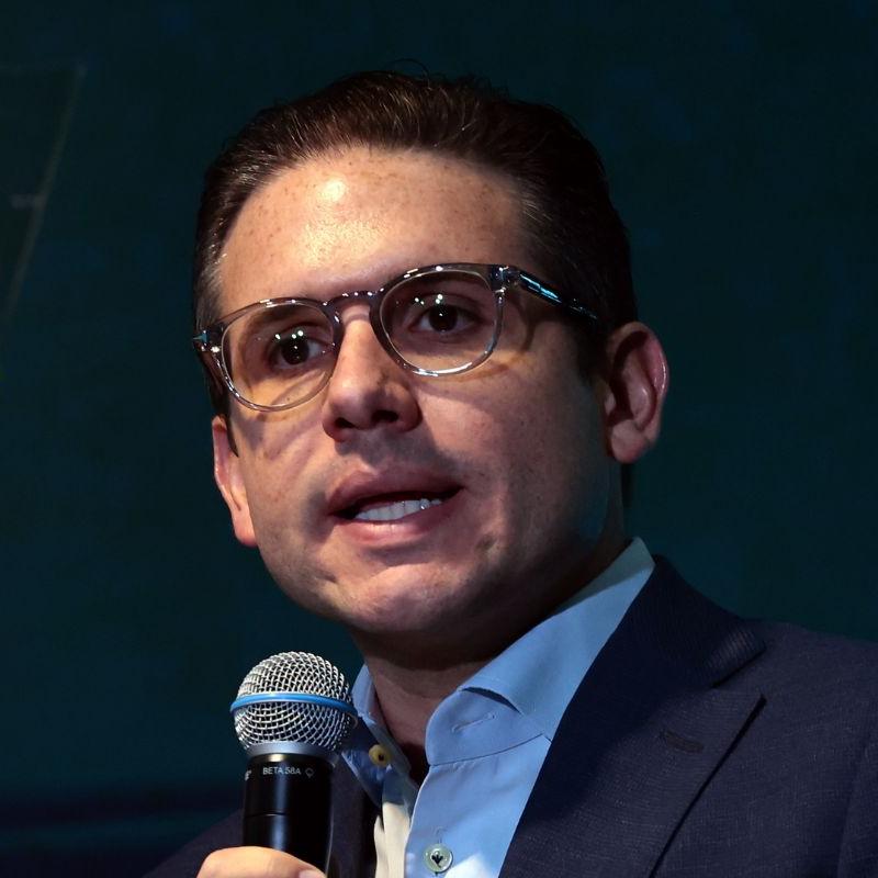 Motta diz que pretende votar em maio a PEC que acaba com a jornada 6x1