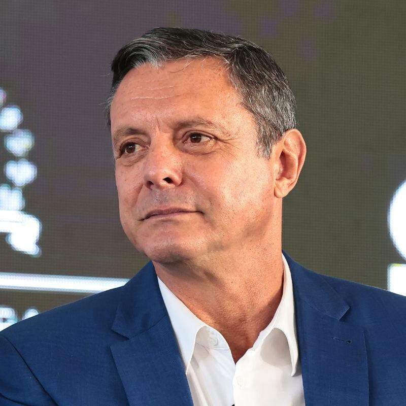 Rogério Santos segue em recuperação depois de sua cirurgia
