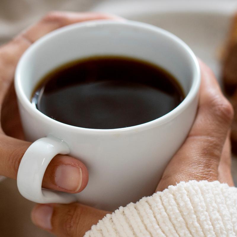 O café nunca é morno nessa xícara