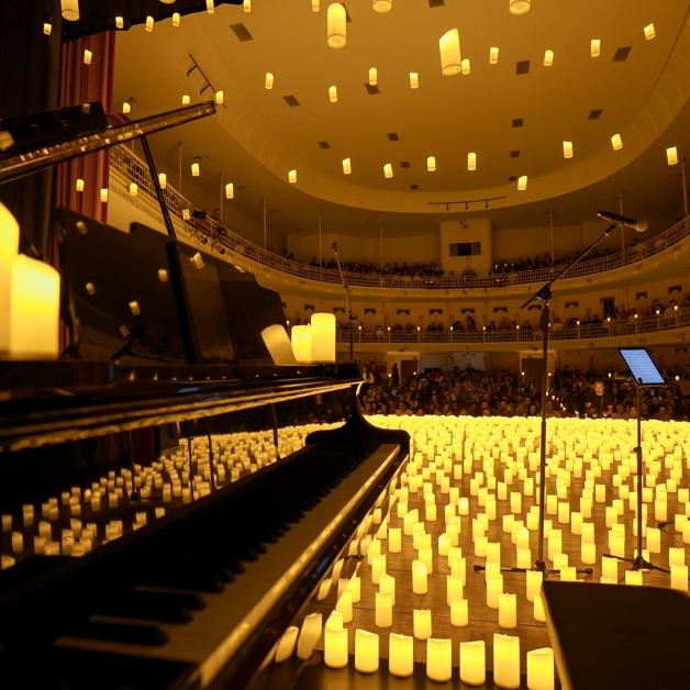 Assinantes do Clube A Tribuna, mais acompanhante, têm 30% de desconto