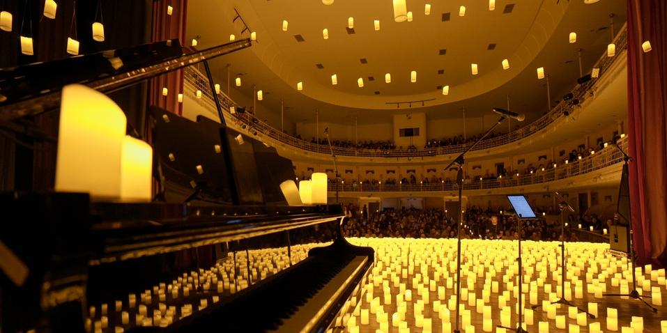 Assinantes do Clube A Tribuna, mais acompanhante, têm 30% de desconto