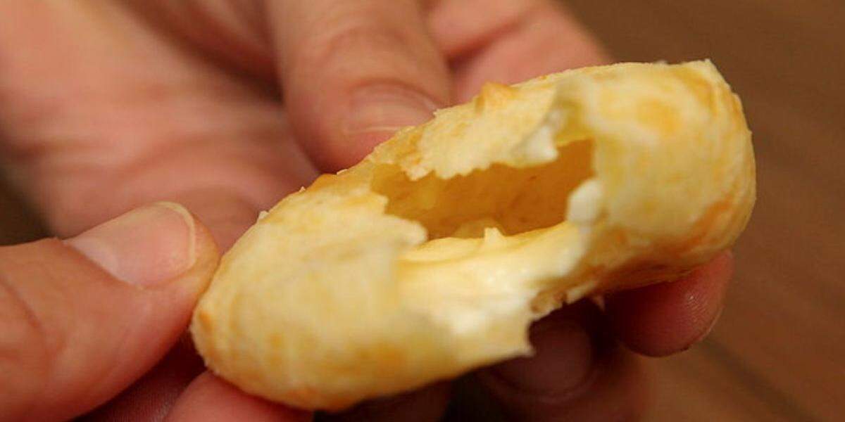 Pão de queijo fica consistente e crocante