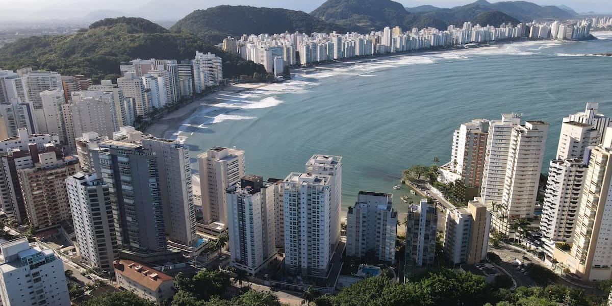 Os dados se referem aos valores concretos de contratos fechados de aluguel