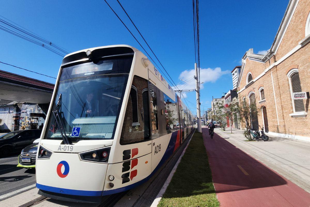 VLT e ônibus da BR Mobilidade passarão a ter nova forma de pagamento em Santos e São Vicente
