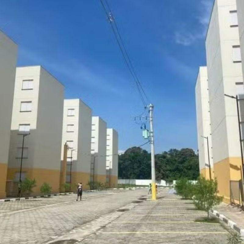 “A Baixada Santista possui terrenos mais valorizados, além de características de solo que exigem fundações mais complexas", diz especialista