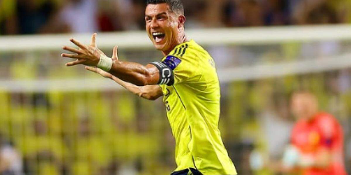 Atualmente, Cristiano Ronaldo defende o Al-Nassr, da Arábia Saudita. Na última quinta-feira, 13, o atacante se reapresentou ao clube saudita e iniciou sua preparação para a temporada de 2026/27.