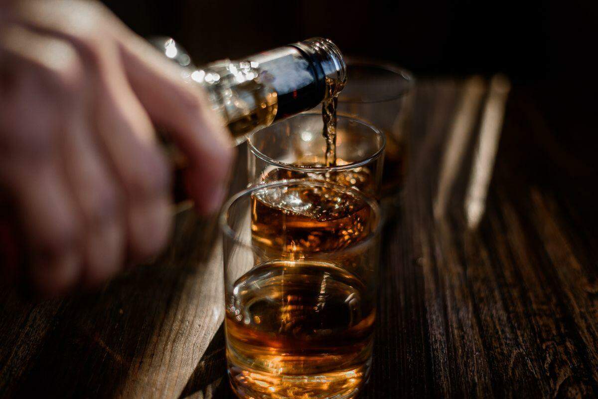 A proposta é mostrar diferentes possibilidades da cachaça na coquetelaria, com cada casa desenvolvendo sua própria receita
