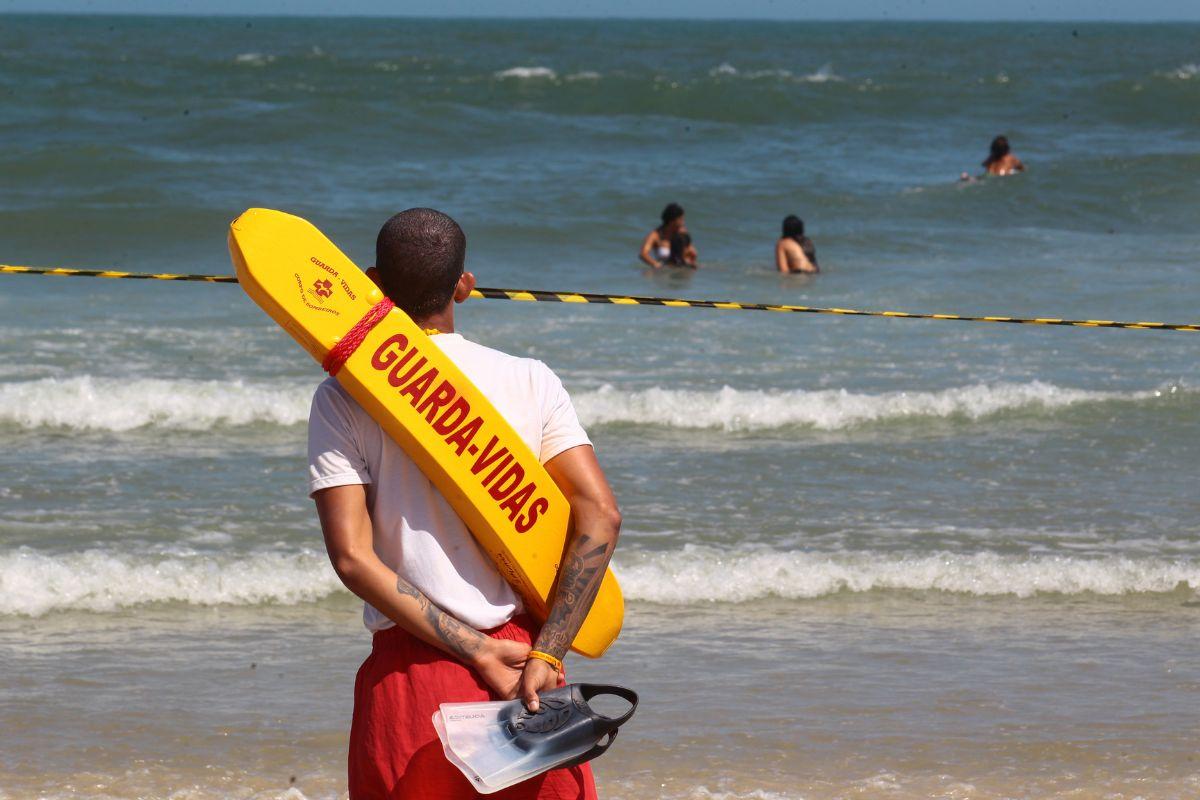 Com salário bruto de R$ 2.579,50, função exige Ensino Fundamental completo e tem carga mensal de 200h