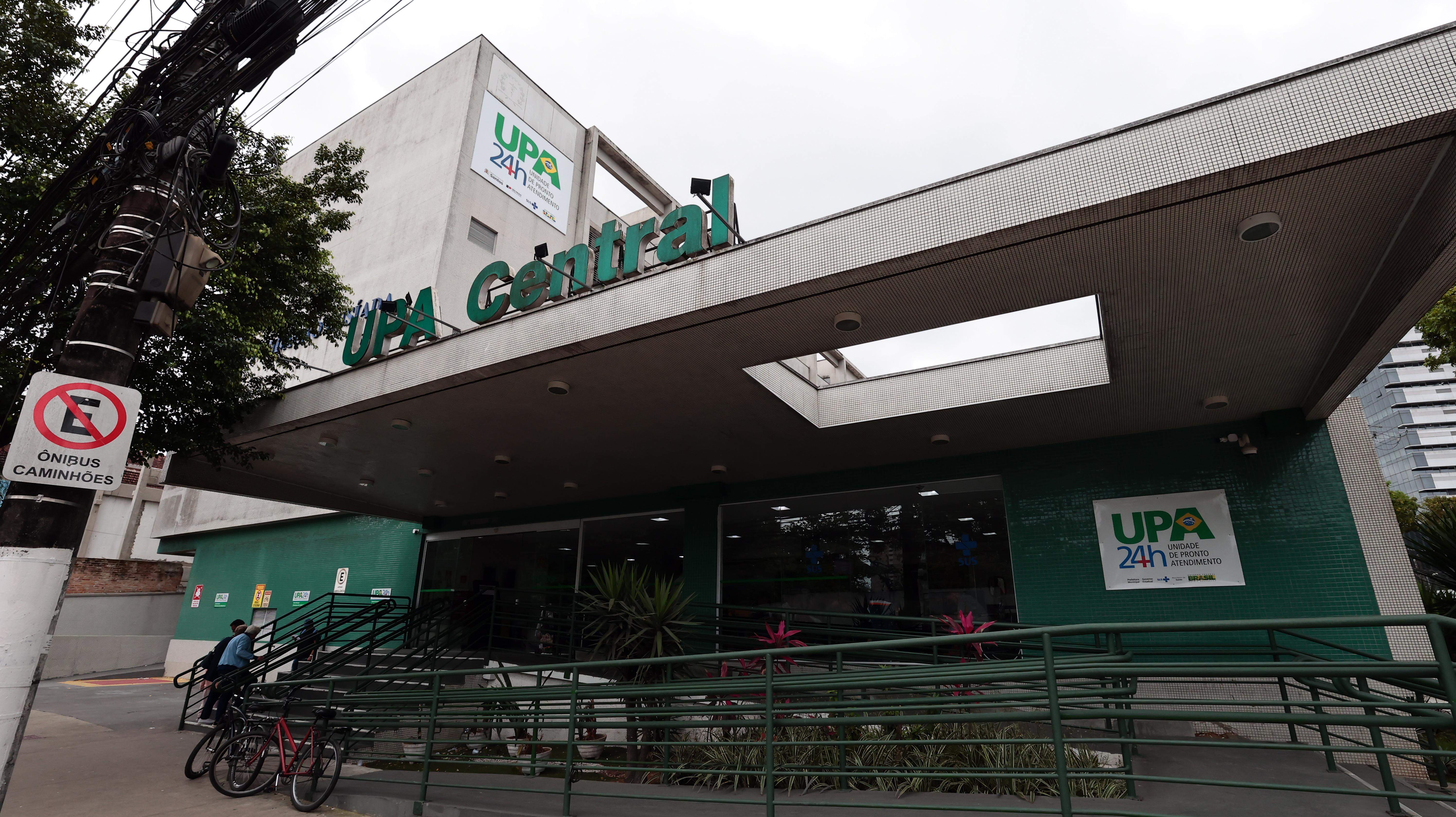 A mulher foi levada para a UPA Central