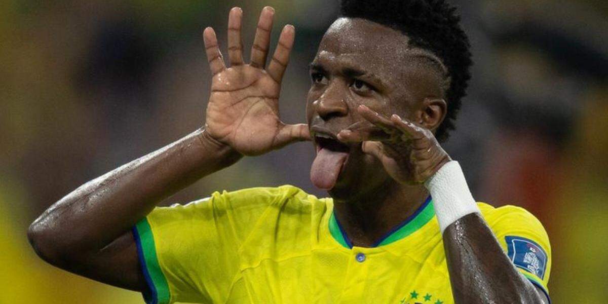 Vini Jr não se assusta com protagonismo e vê cobrança por Neymar como normal: 'Um dos melhores'