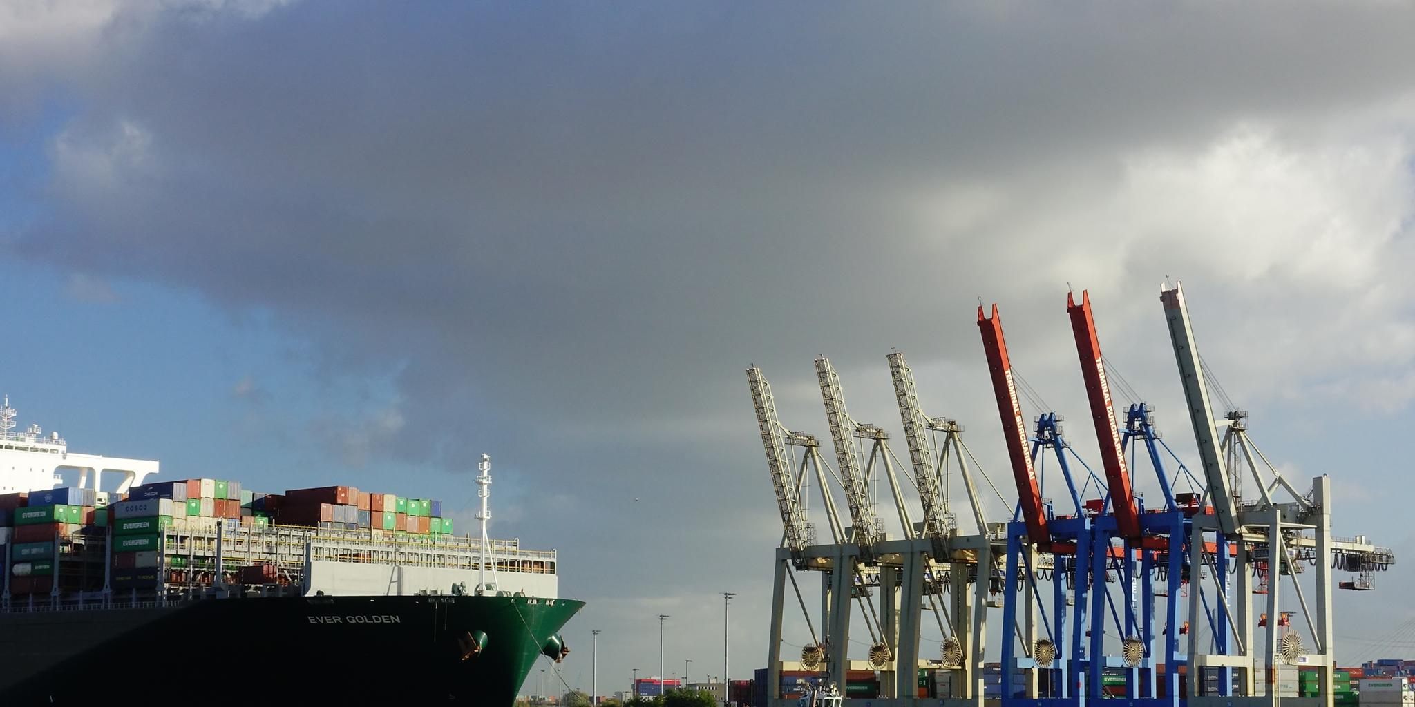 De Popa a Proa: Aderência aos instrumentos de planejamento portuário 