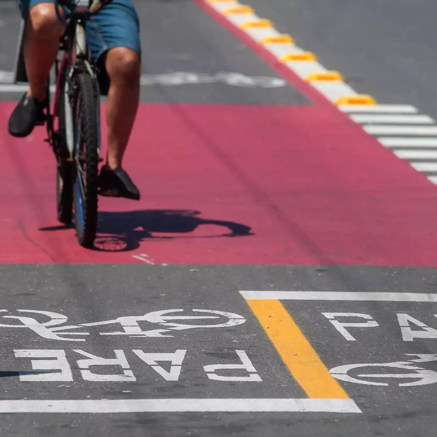 Quando a regra não é cumprida, os agentes de fiscalização orientam as pessoas, sem aplicação de multa