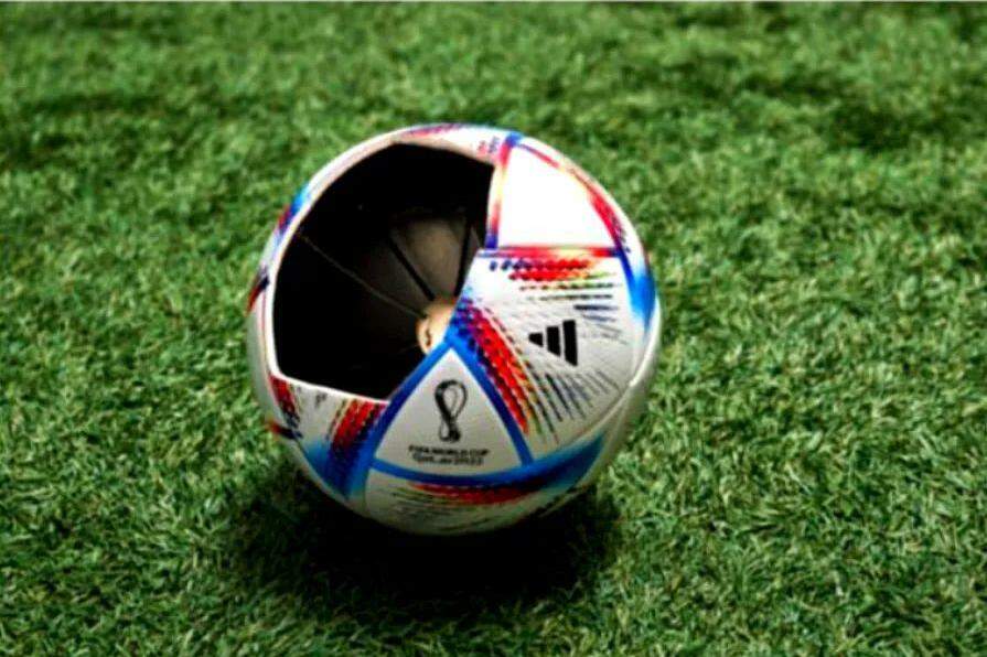 Através de 12 câmeras de rastreamento com sensores de movimento, será possível detectar o movimento da bola