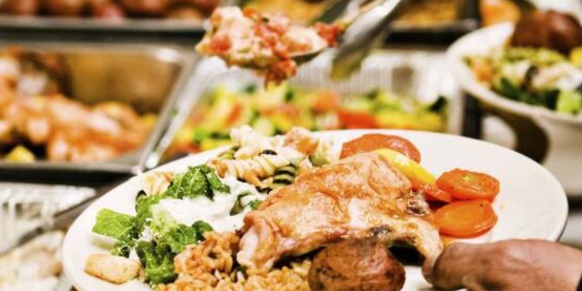 O restaurante por quilo surgiu em Santos, no litoral de São Paulo em 1970