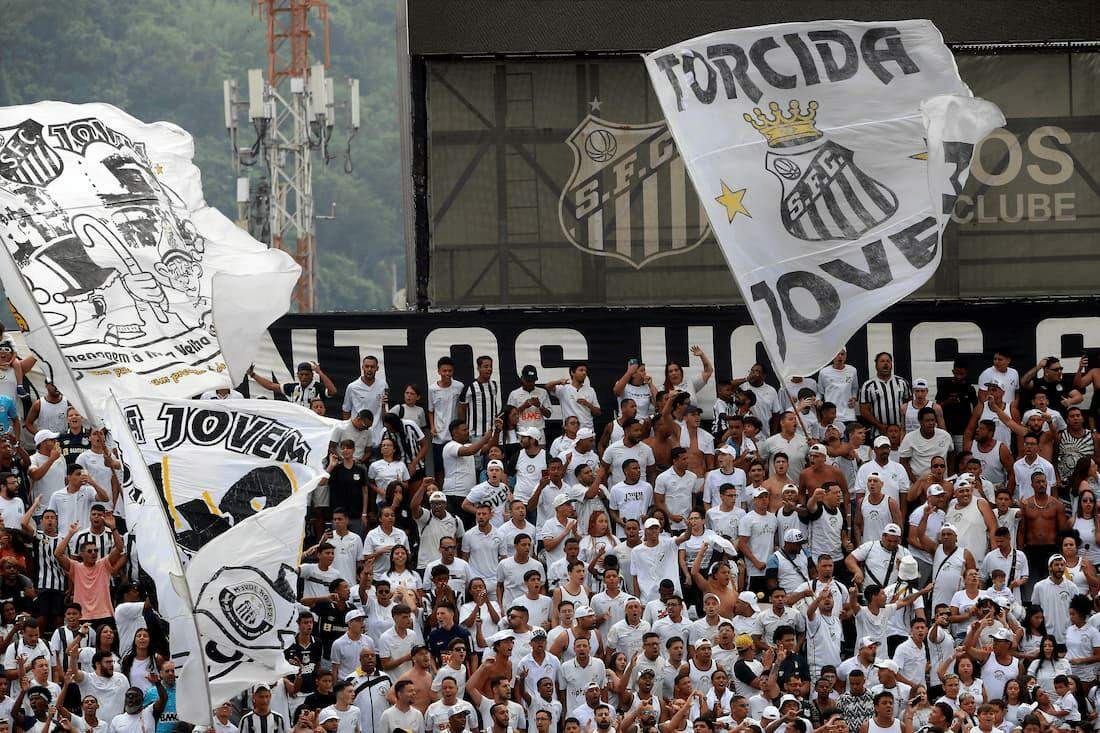 O público geral terá acesso às vendas a partir das 17h, exclusivamente por meio do plano Santos Mais Popular