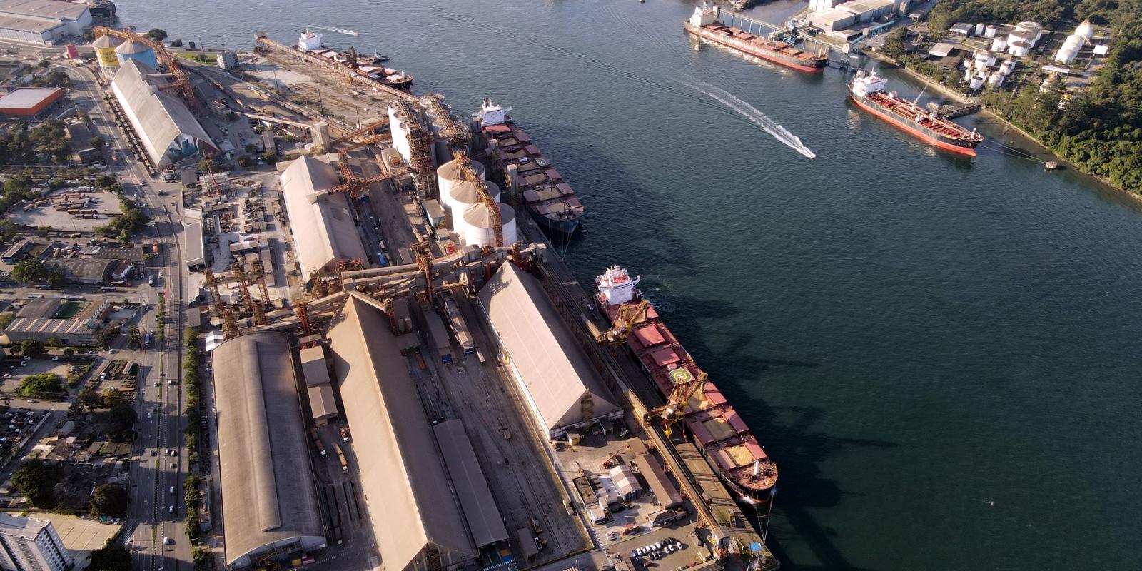 Concession project foresees deepening to 16 meters and later to 17 meters