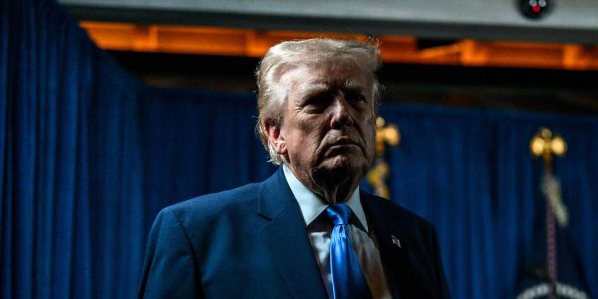 Trump diz que aprovou a concessão de visto nos EUA para Flávio Bolsonaro