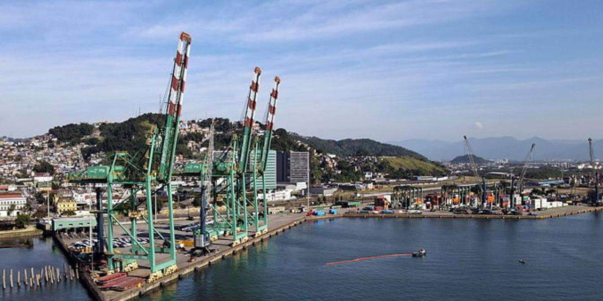 O projeto do Tecon Santos 10 é considerado estratégico no PPI desde 2021